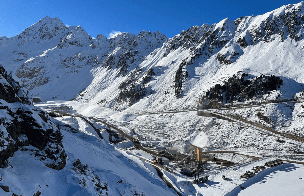 Airflow Sensors placed in a 25 km long water tunnel in Austria.